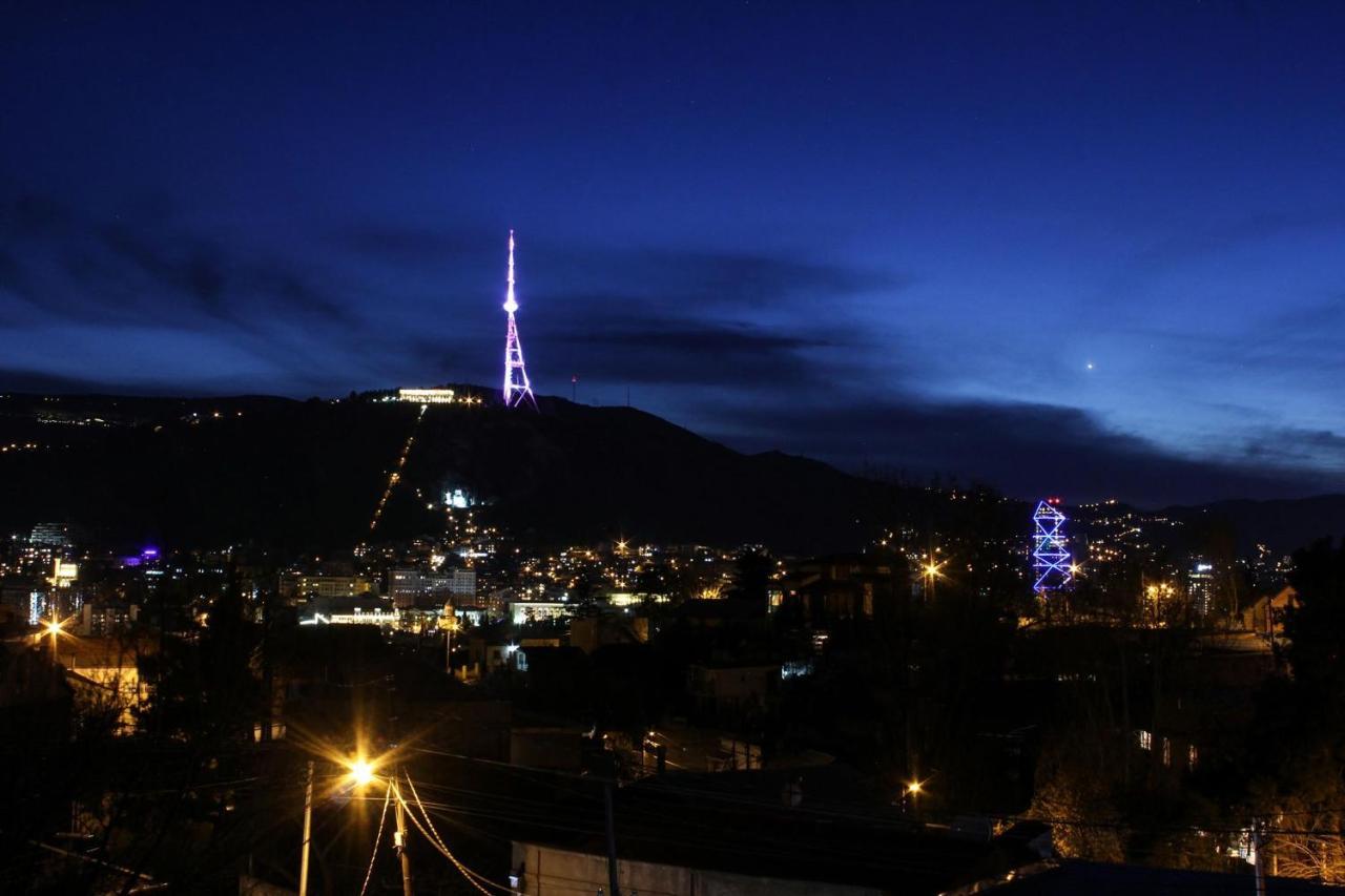 Отель Panorama Of Тбилиси Экстерьер фото
